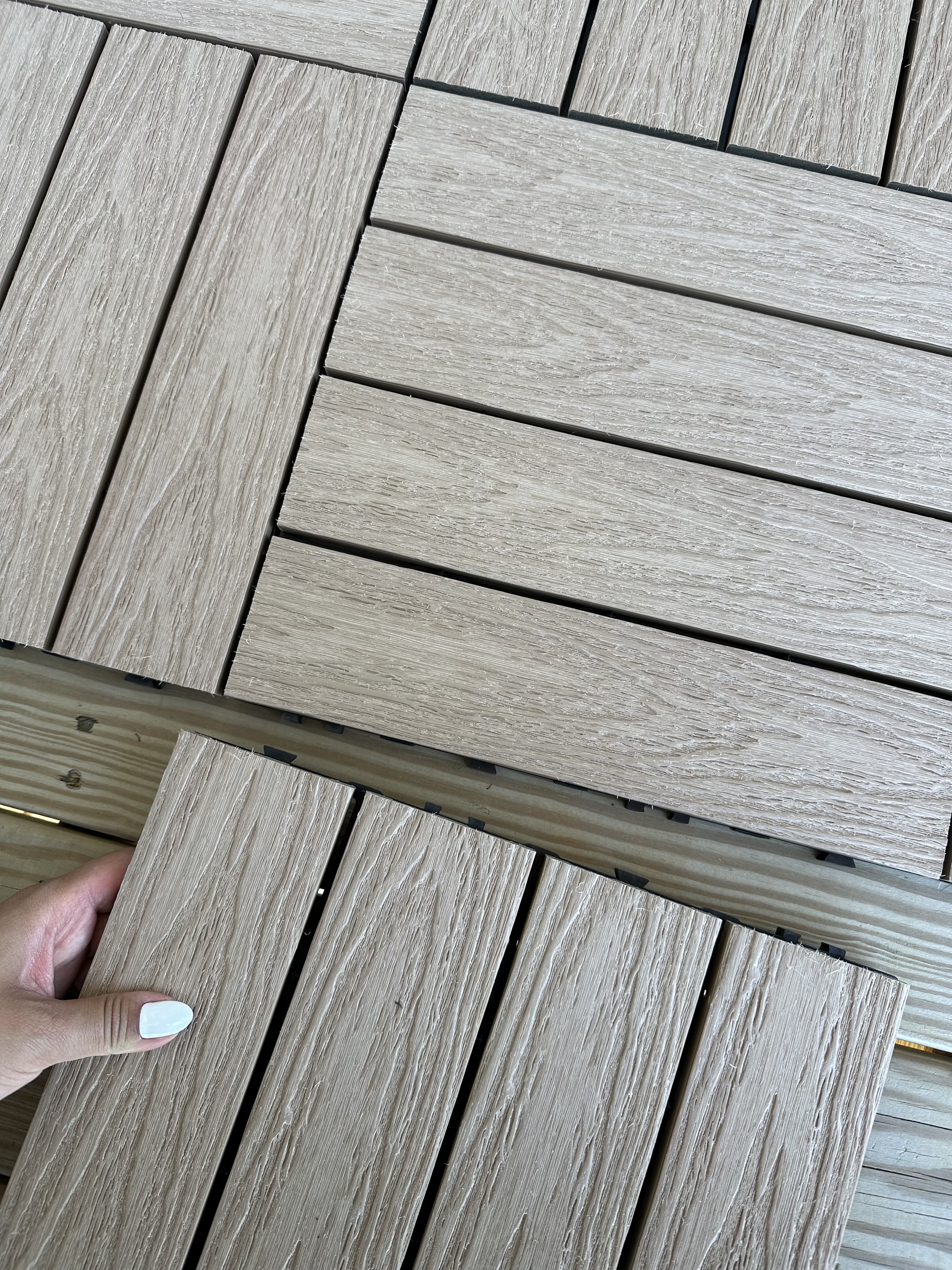 COMPOSITE DECK TILE INTERLOCK